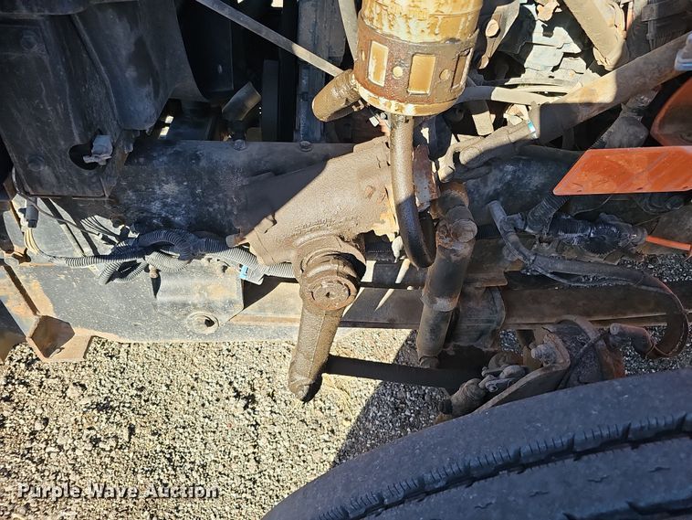 image for item DS5715 2007 International 7400  dump truck