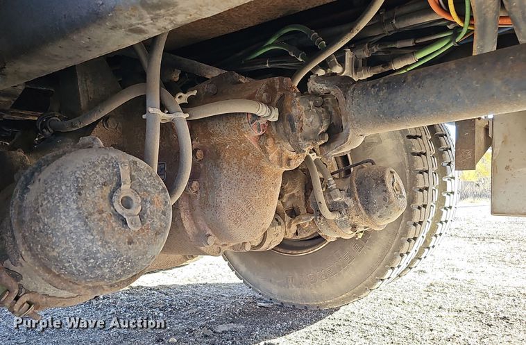 image for item DS5715 2007 International 7400  dump truck