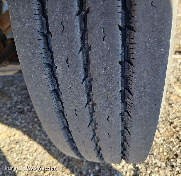 image for item DS5715 2007 International 7400  dump truck