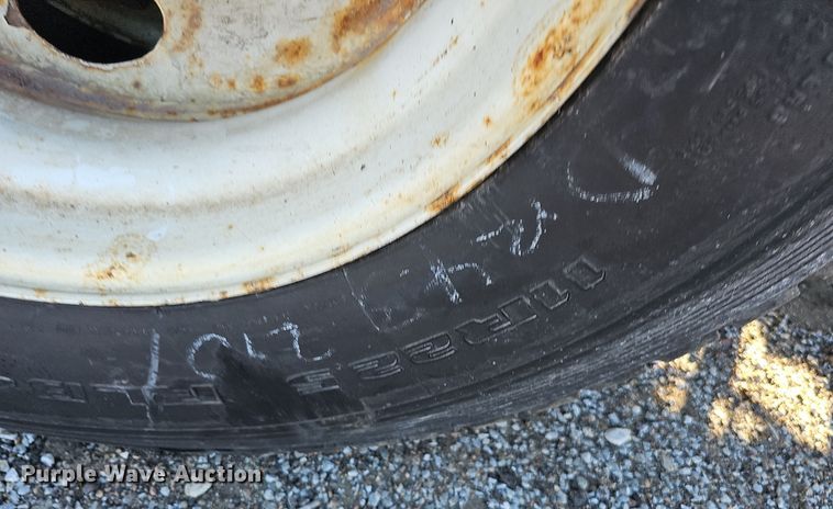 image for item DS5715 2007 International 7400  dump truck