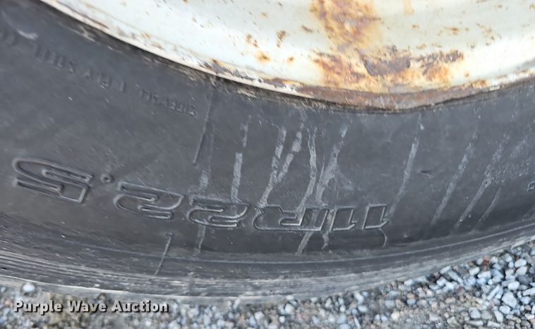 image for item DS5715 2007 International 7400  dump truck