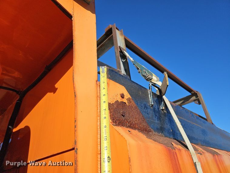 image for item DS5716 2007 International 7400  dump truck