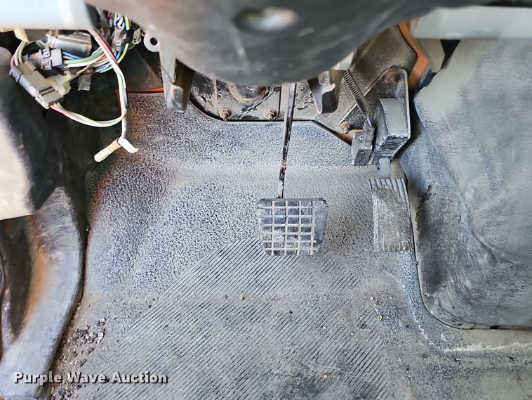 image for item DS5716 2007 International 7400  dump truck