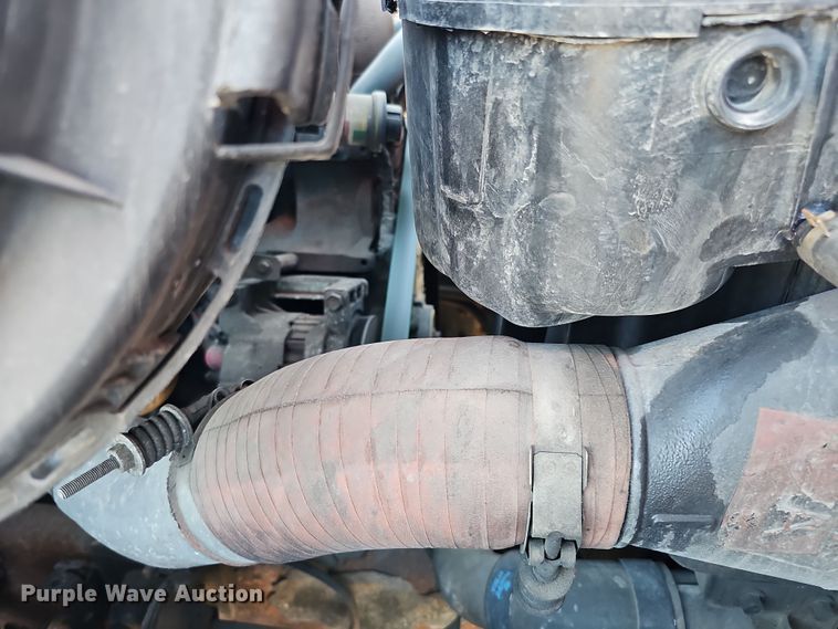 image for item DS5716 2007 International 7400  dump truck