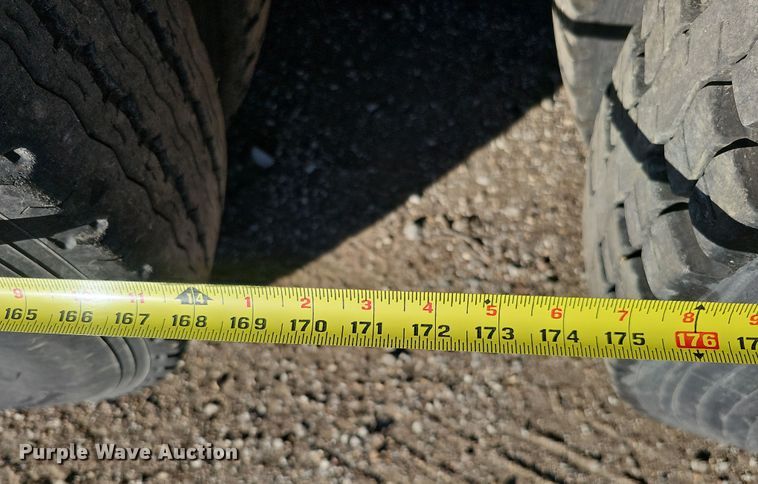 image for item DS5716 2007 International 7400  dump truck