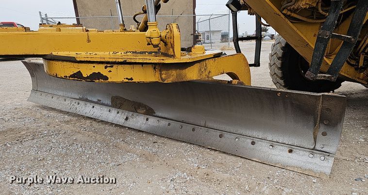 image for item DS5725 1994 Caterpillar VHP 140G  motor grader