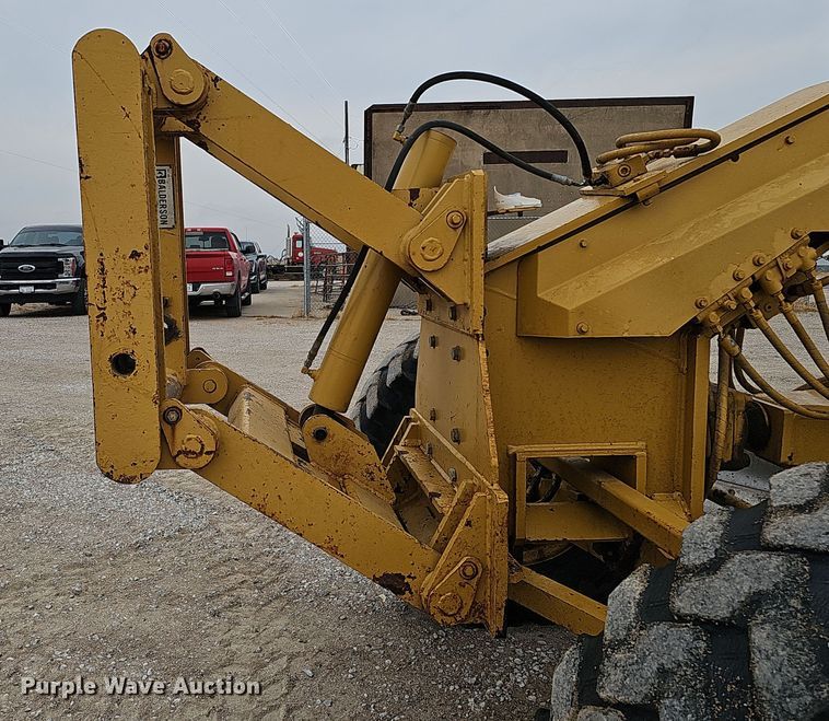 image for item DS5725 1994 Caterpillar VHP 140G  motor grader