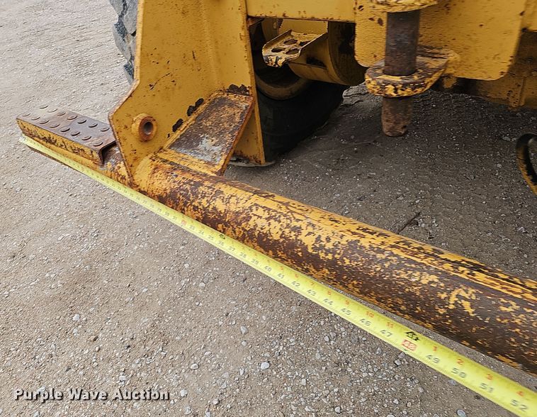 image for item DS5725 1994 Caterpillar VHP 140G  motor grader