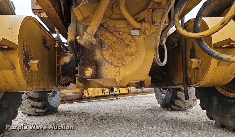 image for item DS5725 1994 Caterpillar VHP 140G  motor grader