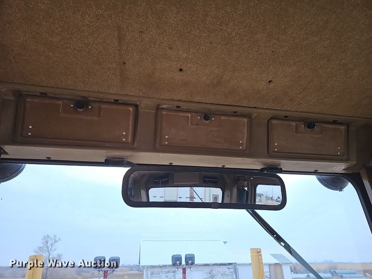 image for item DS5725 1994 Caterpillar VHP 140G  motor grader