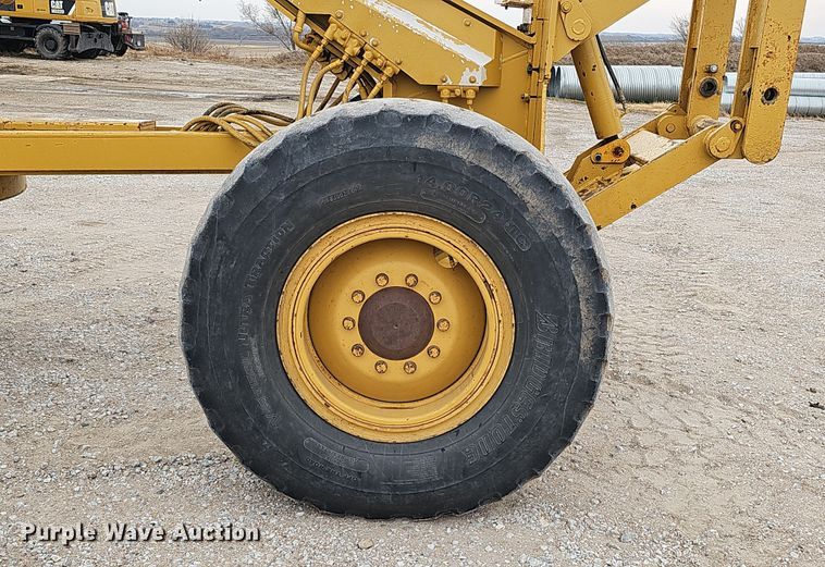 image for item DS5725 1994 Caterpillar VHP 140G  motor grader