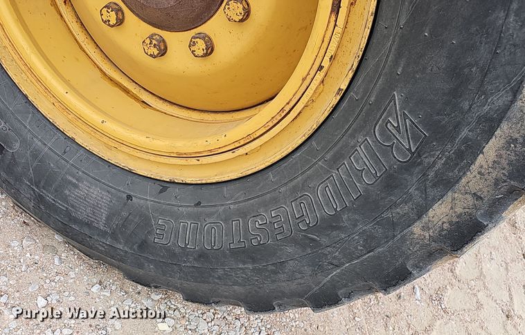 image for item DS5725 1994 Caterpillar VHP 140G  motor grader