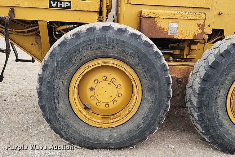 image for item DS5725 1994 Caterpillar VHP 140G  motor grader