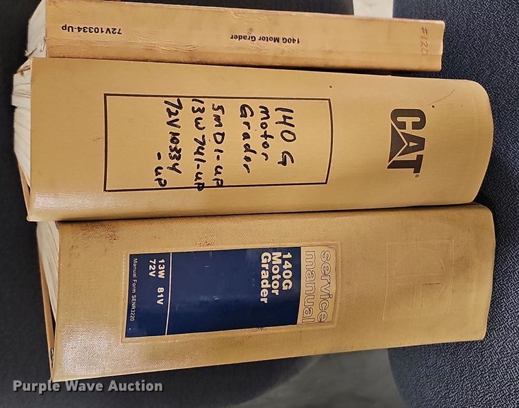 image for item DS5725 1994 Caterpillar VHP 140G  motor grader