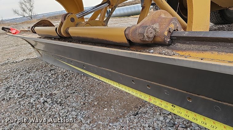 image for item DS5726 2004 Caterpillar 12H VHP Plus  motor grader