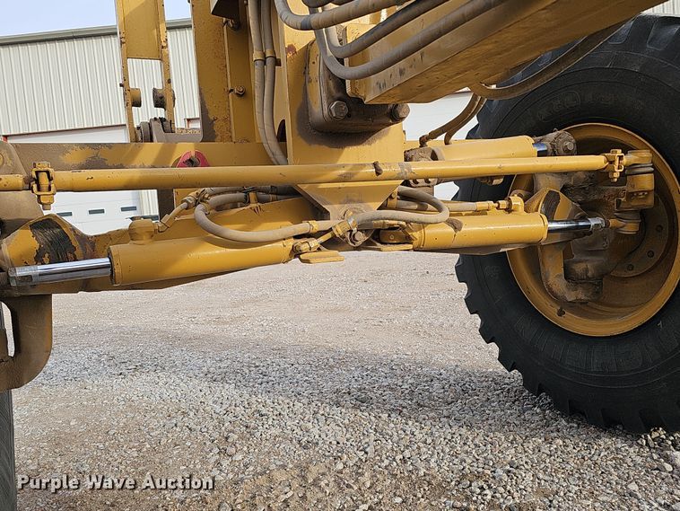 image for item DS5726 2004 Caterpillar 12H VHP Plus  motor grader