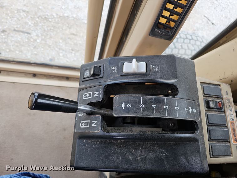 image for item DS5726 2004 Caterpillar 12H VHP Plus  motor grader