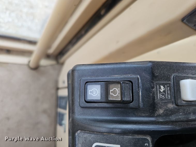 image for item DS5726 2004 Caterpillar 12H VHP Plus  motor grader