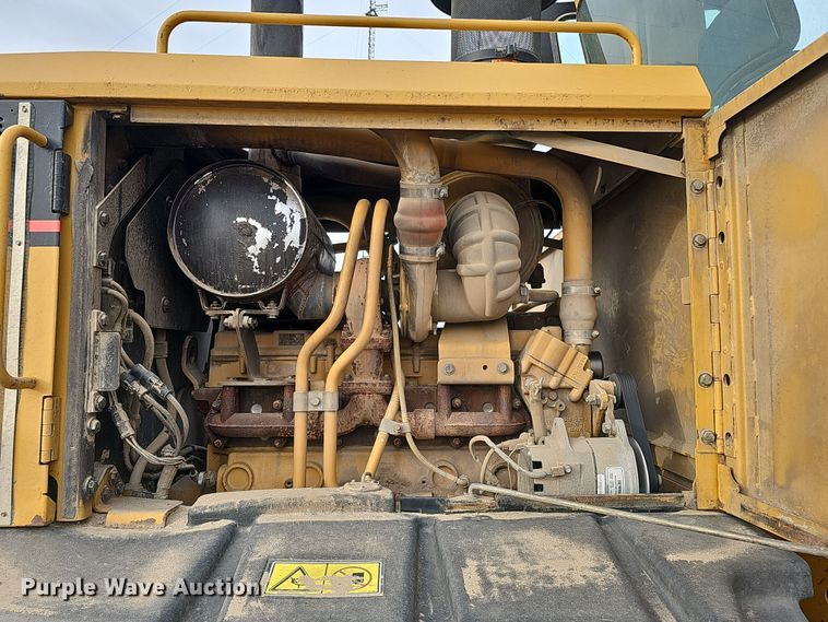 image for item DS5726 2004 Caterpillar 12H VHP Plus  motor grader