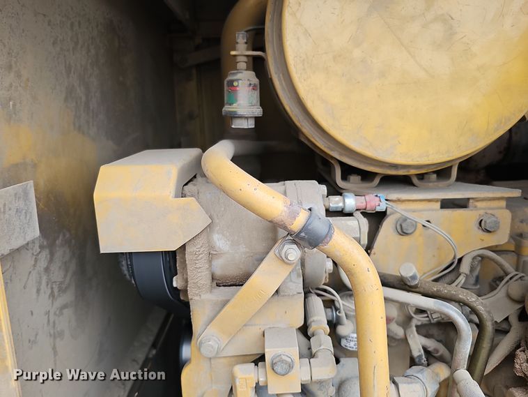 image for item DS5726 2004 Caterpillar 12H VHP Plus  motor grader