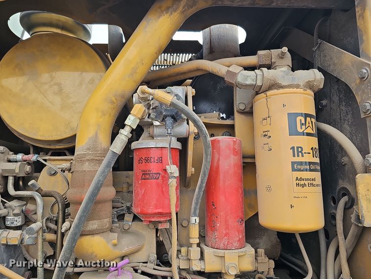 image for item DS5726 2004 Caterpillar 12H VHP Plus  motor grader