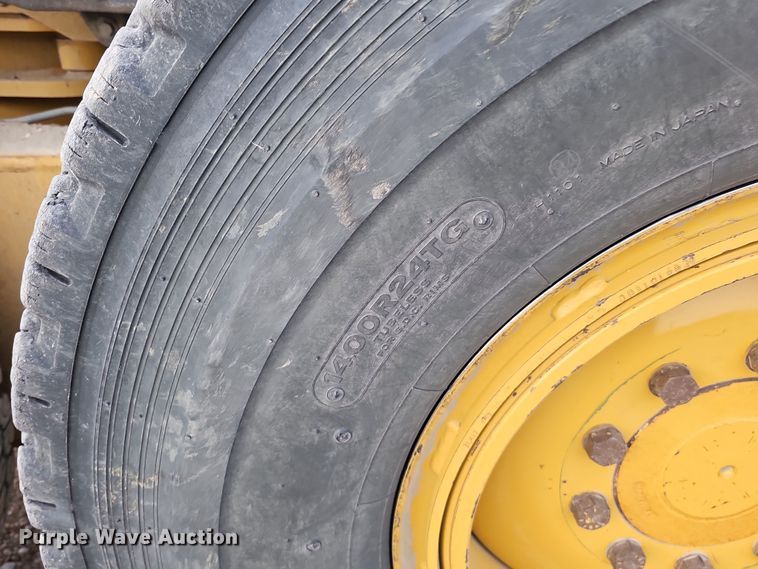 image for item DS5726 2004 Caterpillar 12H VHP Plus  motor grader