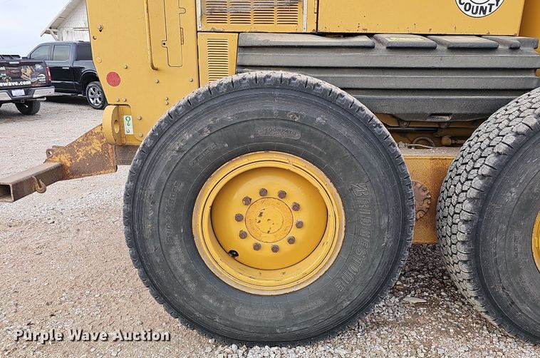 image for item DS5726 2004 Caterpillar 12H VHP Plus  motor grader