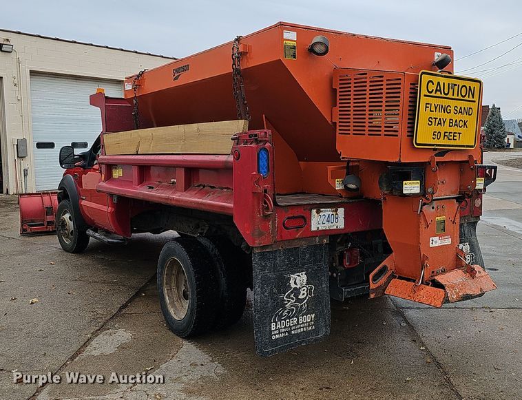 image for item DS5728 2006 Ford F550 Super Duty XL dump truck