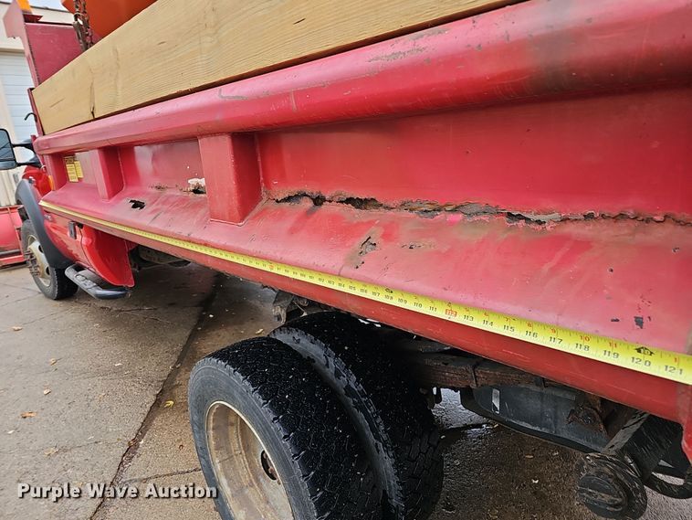 image for item DS5728 2006 Ford F550 Super Duty XL dump truck