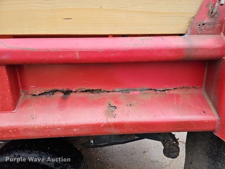 image for item DS5728 2006 Ford F550 Super Duty XL dump truck