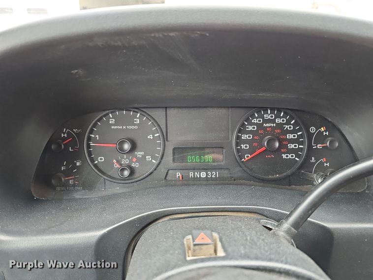 image for item DS5728 2006 Ford F550 Super Duty XL dump truck