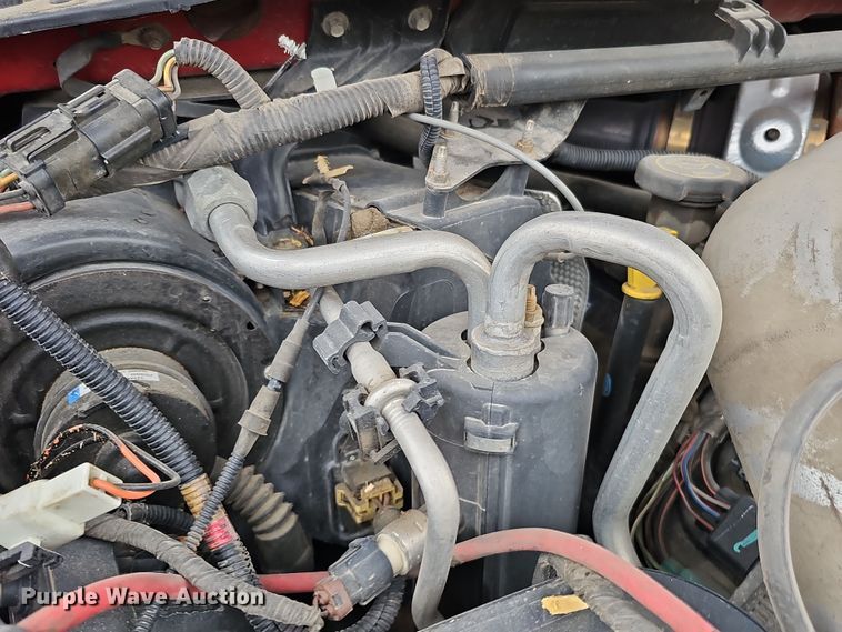 image for item DS5728 2006 Ford F550 Super Duty XL dump truck