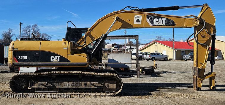 image for item DS5747 2008 Caterpillar 320D  excavator
