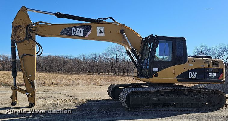 image for item DS5747 2008 Caterpillar 320D  excavator