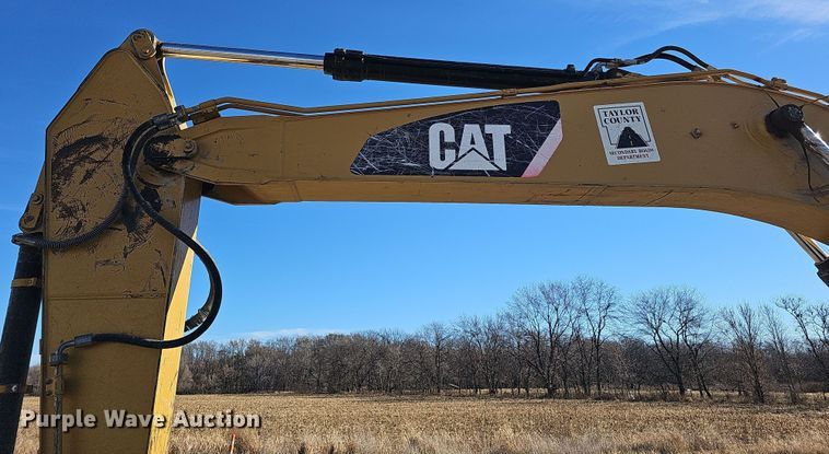 image for item DS5747 2008 Caterpillar 320D  excavator