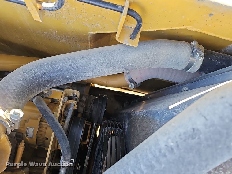 image for item DS5747 2008 Caterpillar 320D  excavator