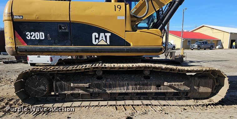 image for item DS5747 2008 Caterpillar 320D  excavator