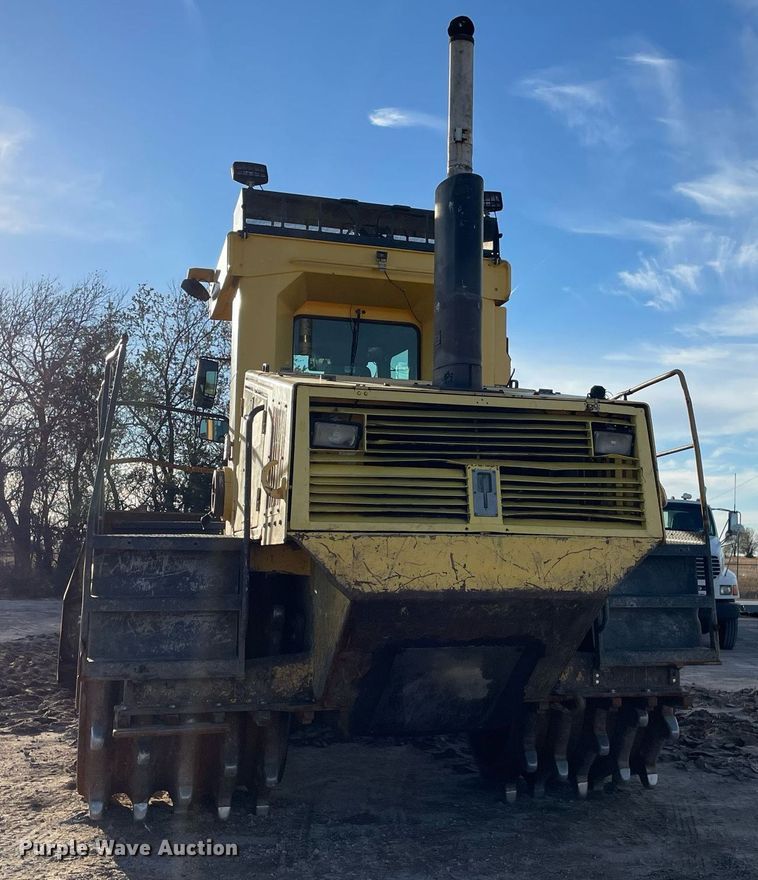 image for item GG9790 2008 Bomag BC772 RB-2  landfill compactor