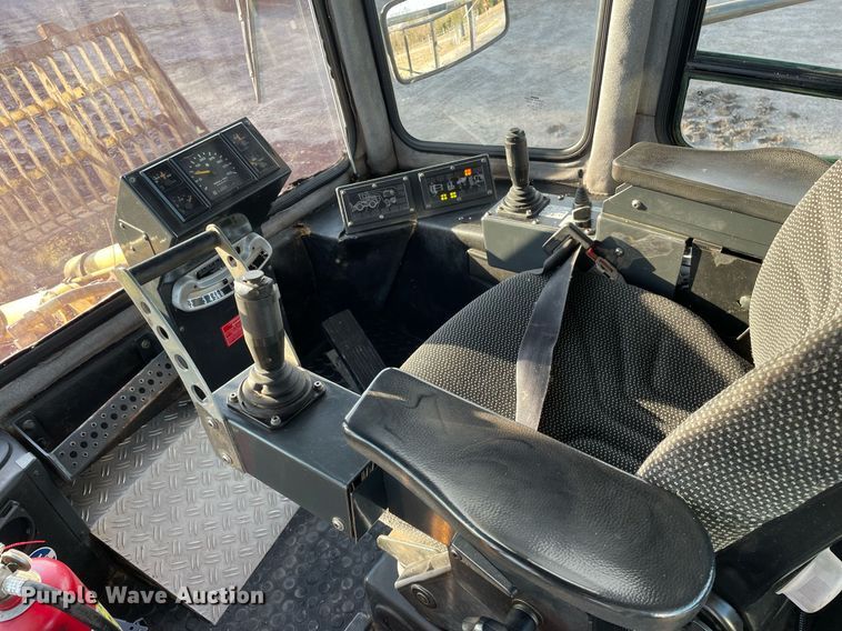 image for item GG9790 2008 Bomag BC772 RB-2  landfill compactor