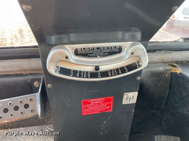 image for item GG9790 2008 Bomag BC772 RB-2  landfill compactor