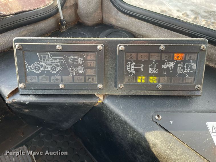 image for item GG9790 2008 Bomag BC772 RB-2  landfill compactor