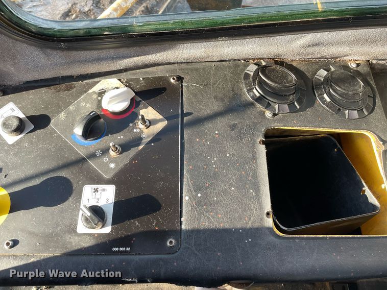 image for item GG9790 2008 Bomag BC772 RB-2  landfill compactor