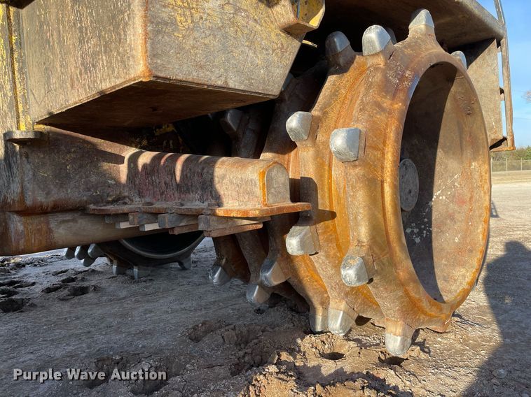 image for item GG9790 2008 Bomag BC772 RB-2  landfill compactor