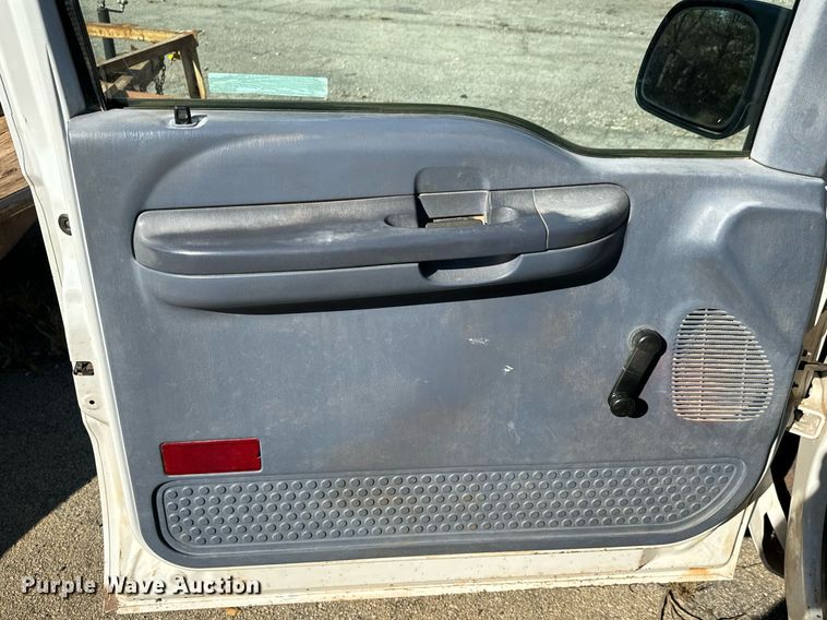 image for item GG9849 1999 Ford F250 Super Duty  pickup truck