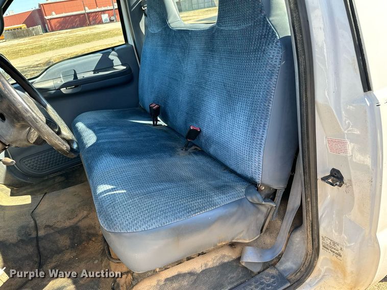 image for item GG9849 1999 Ford F250 Super Duty  pickup truck