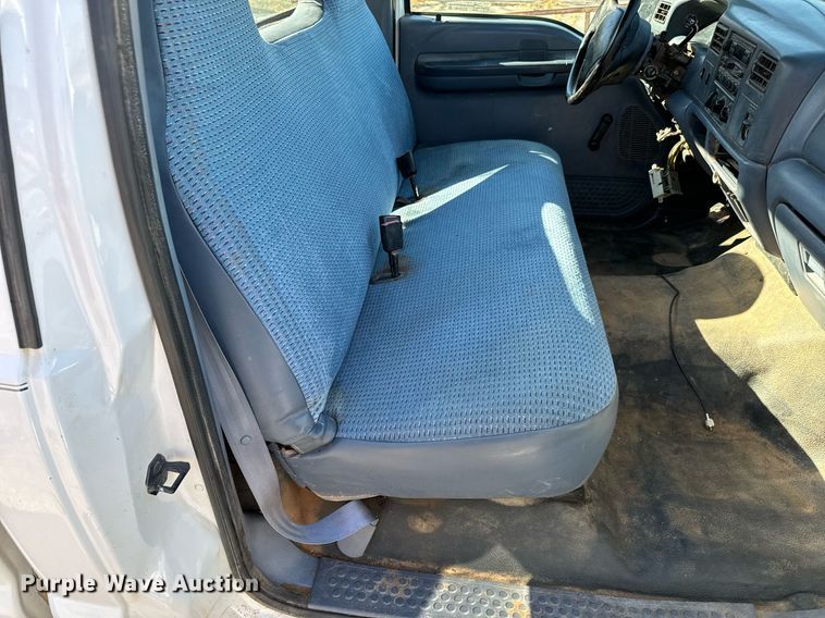 image for item GG9849 1999 Ford F250 Super Duty  pickup truck