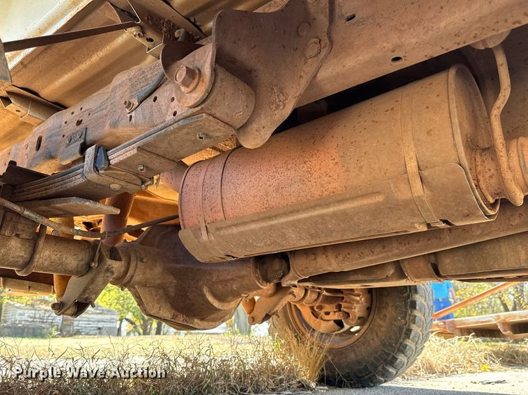 image for item GG9849 1999 Ford F250 Super Duty  pickup truck