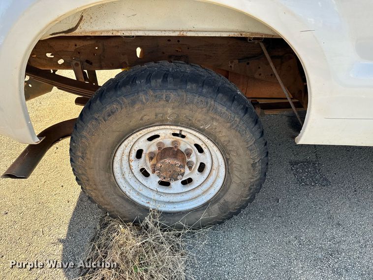 image for item GG9849 1999 Ford F250 Super Duty  pickup truck