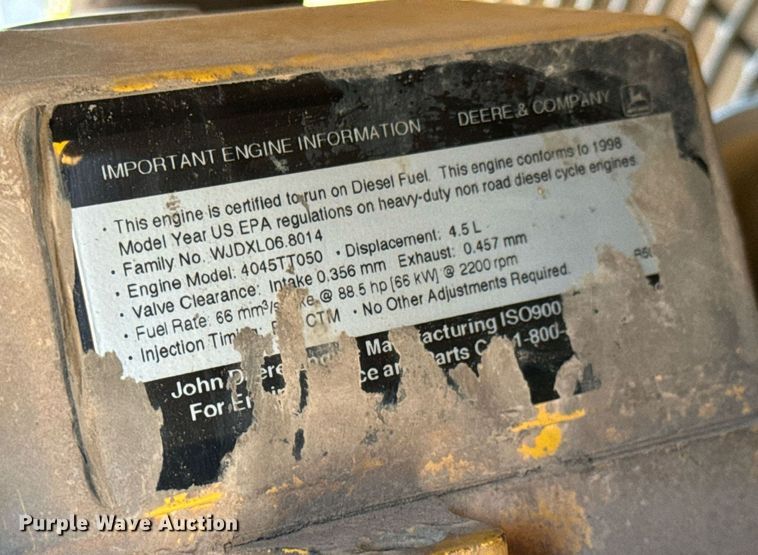 image for item GG9850 1985 John Deere 310SE  backhoe