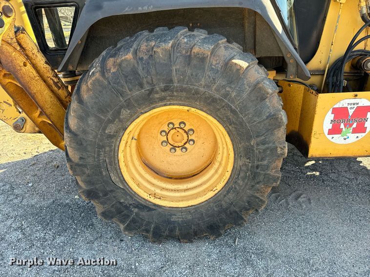 image for item GG9850 1985 John Deere 310SE  backhoe